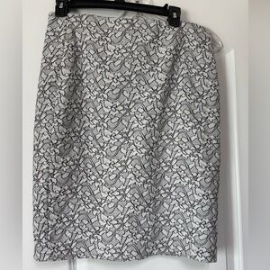 Philosophy Pencil Skirt Women Size 8 Black White Floral